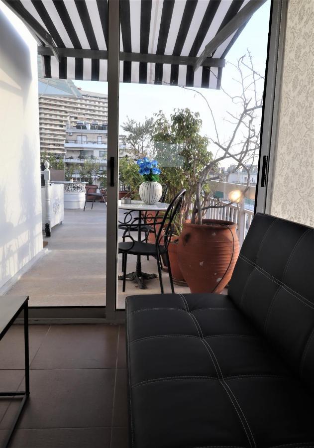 Stunning View Private Terrace @panormou Metro. * Atény